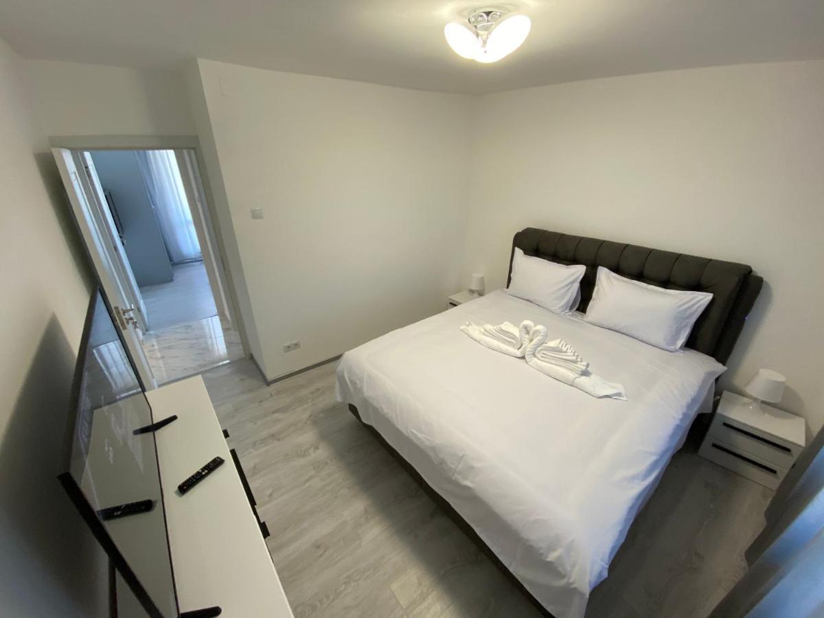 Concept Apartments 3 Camere Targu Mures Exterior foto